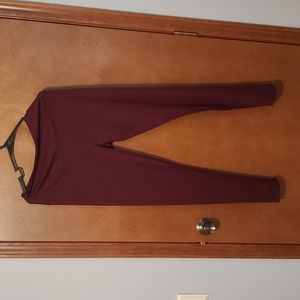 Maroon leggings